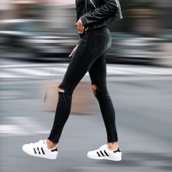 Superstar Adidas sneakers - Picture 3 of 9